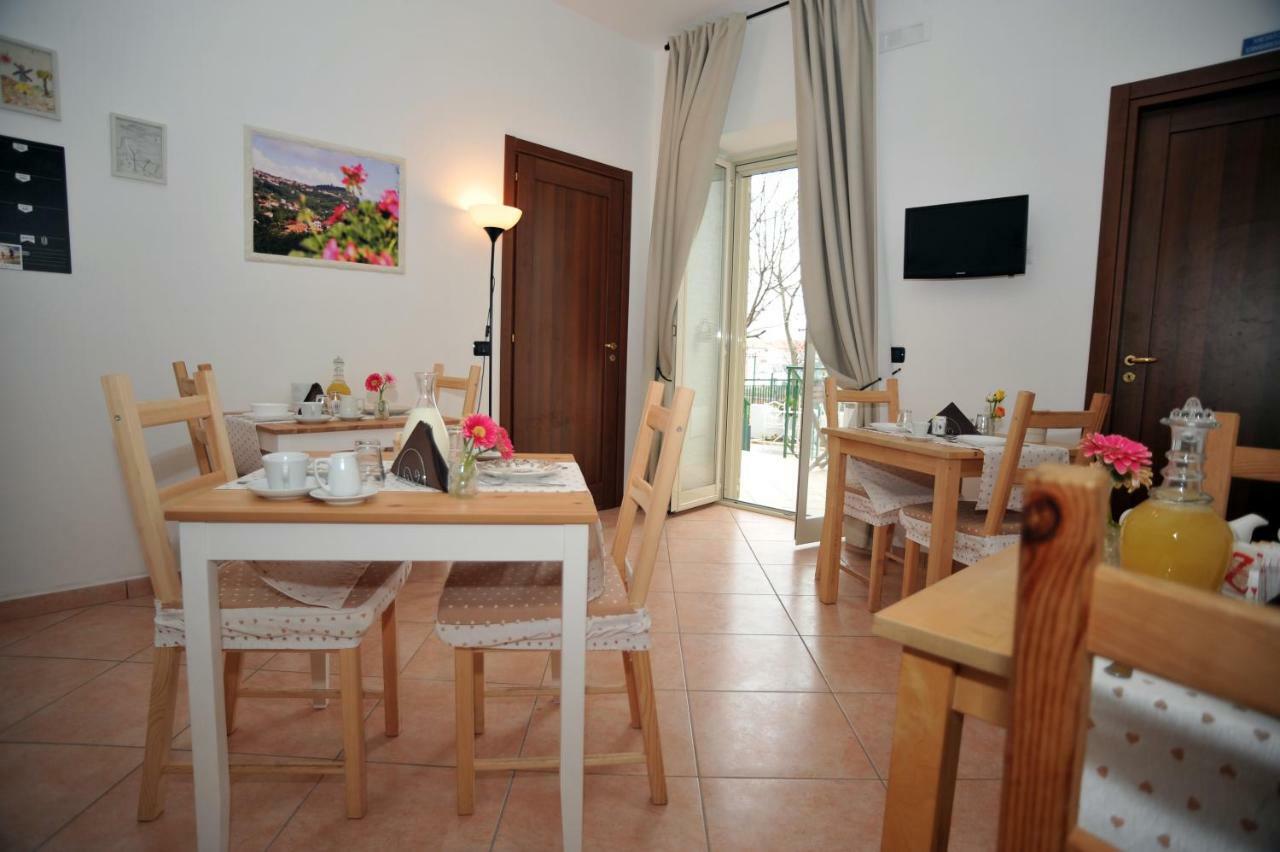 Parthenope Bed & Breakfast San Lazzaro di Agerola Exterior photo